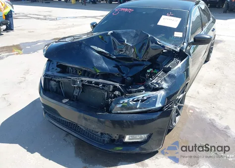 2014 Volkswagen Passat 2.5L Se z USA, uszkodzony, nr VIN 1VWBP7A3XEC011211